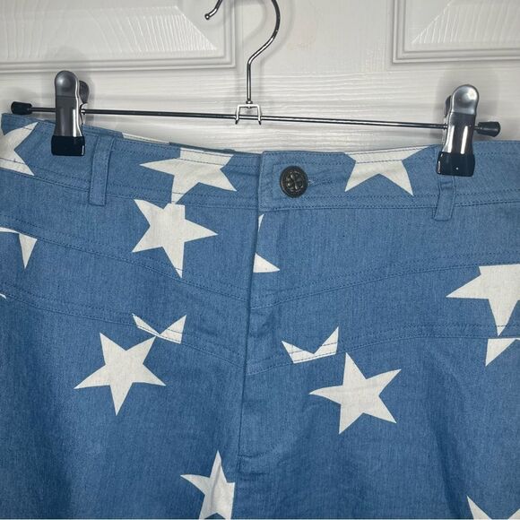 Modcloth All Stars No Stripes HighRise Denim Shorts Blue Star Print Size 8 - Picture 4 of 8